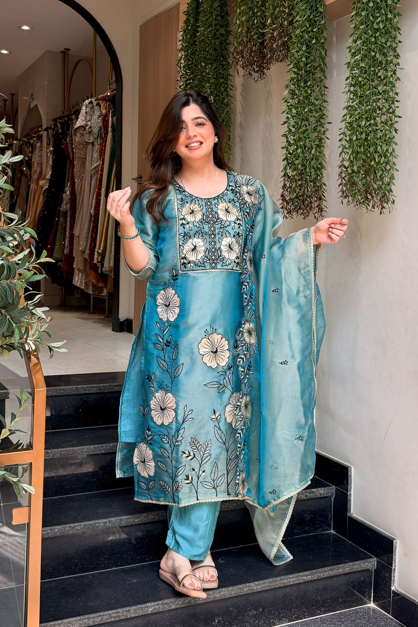 Advira Floral Embroidered Suit Set