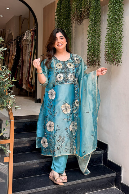 Advira Floral Embroidered Suit Set