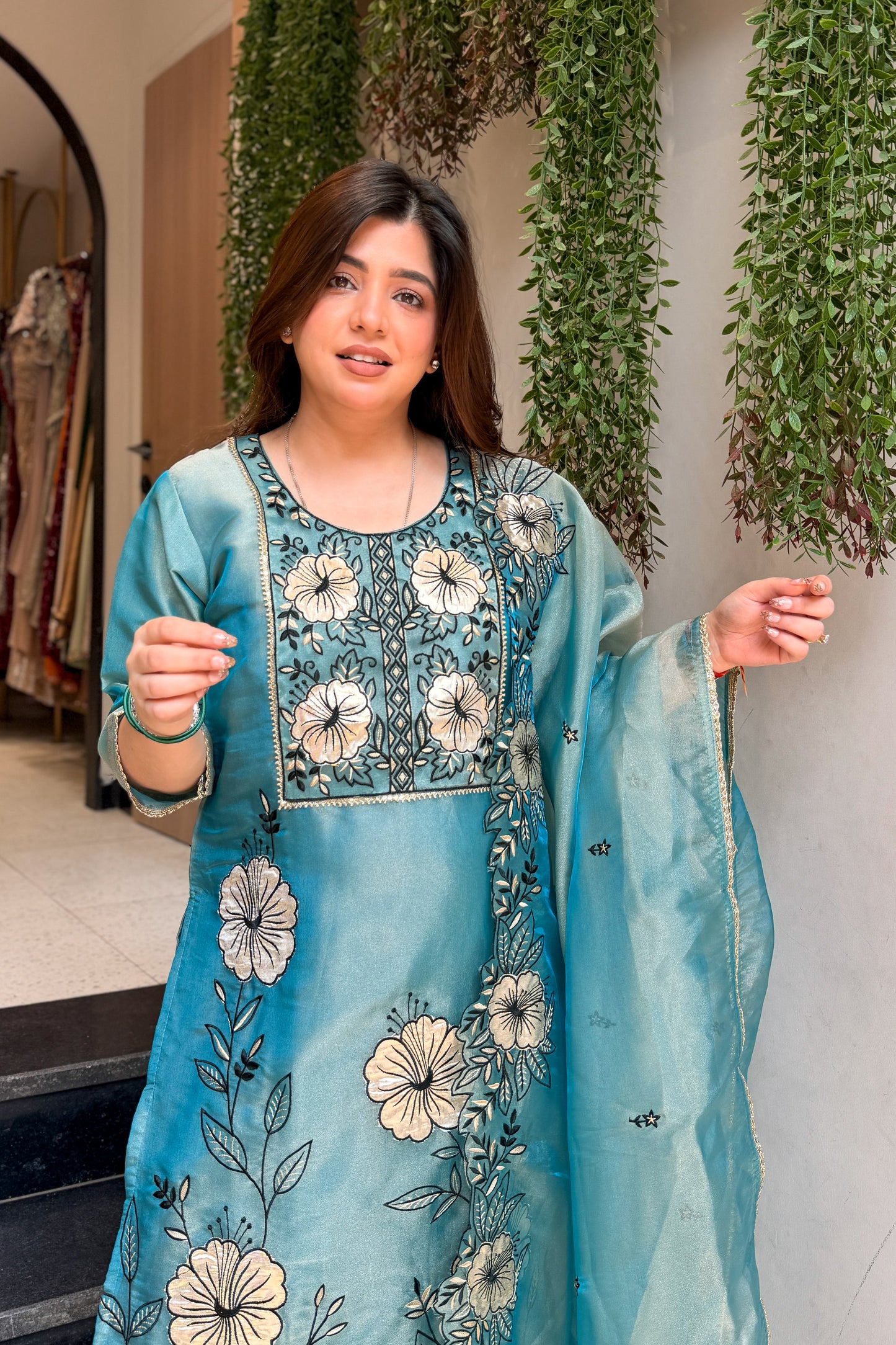 Advira Floral Embroidered Suit Set