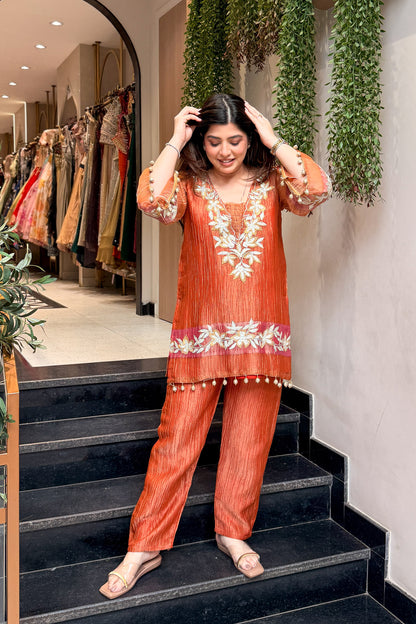 Rihashi Floral Embroidered Co ord Set