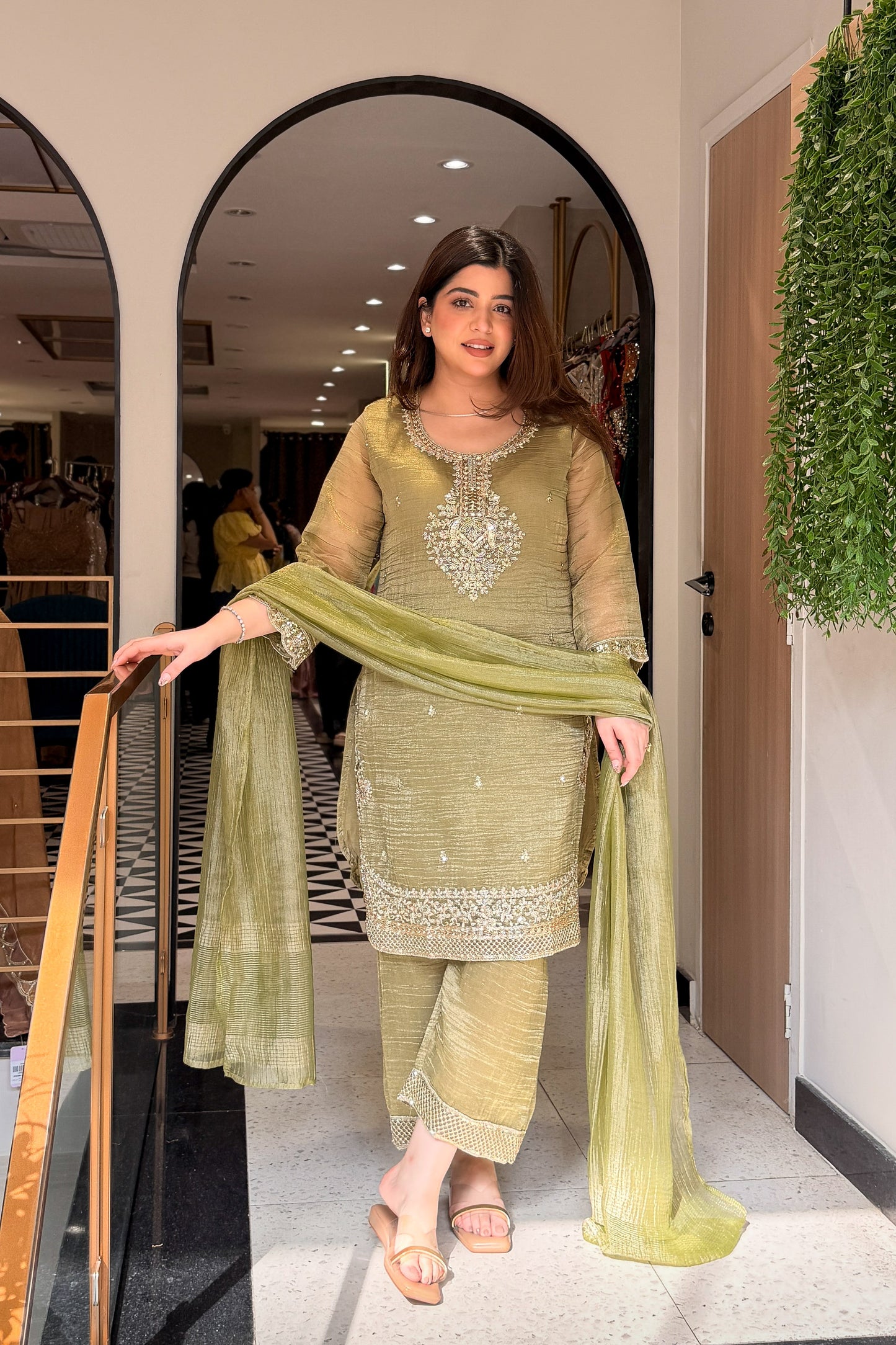 Ayanika Embroidered Suit Set