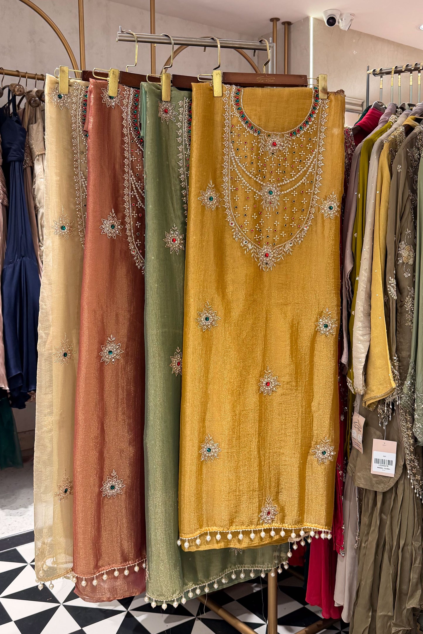 Rimsha Hand Embroidered Unstitched Suit Set