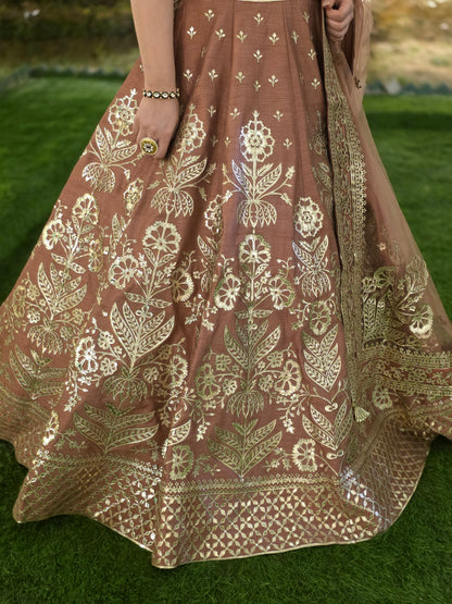 Praniri Hand Embroidered Lehenga
