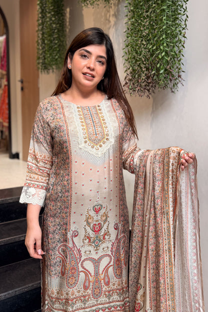 Vidya Printed Schiffli Detailing Suit Set