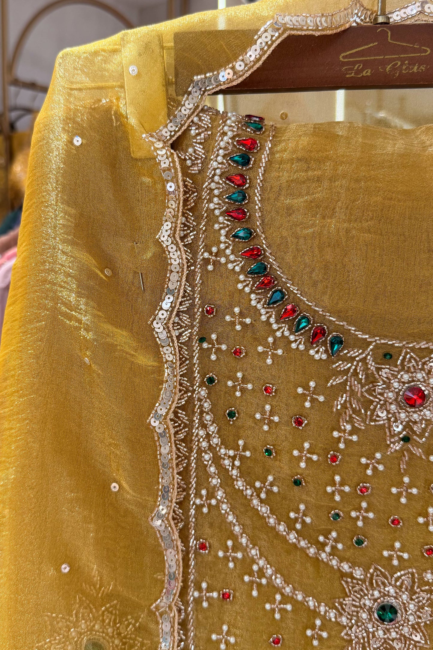 Rimsha Hand Embroidered Unstitched Suit Set