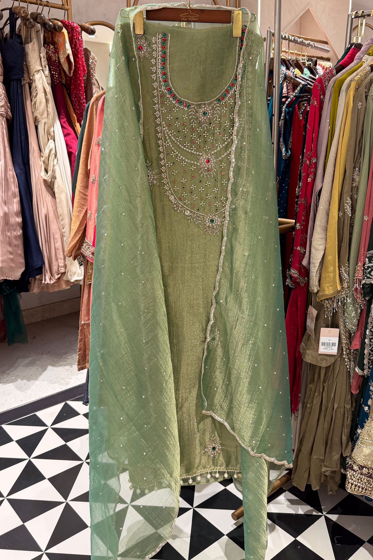 Rimsha Hand Embroidered Unstitched Suit Set