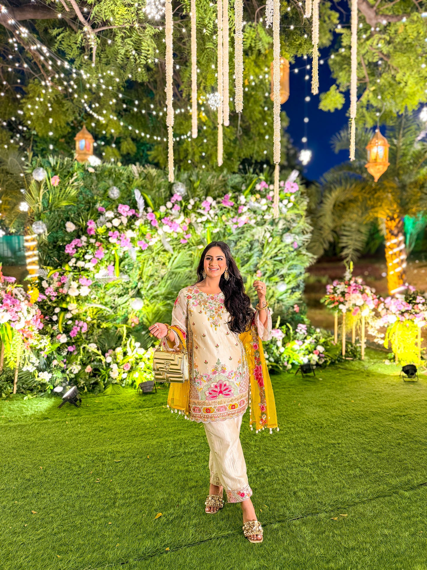 Nivraya Hand Embroidered Suit Set