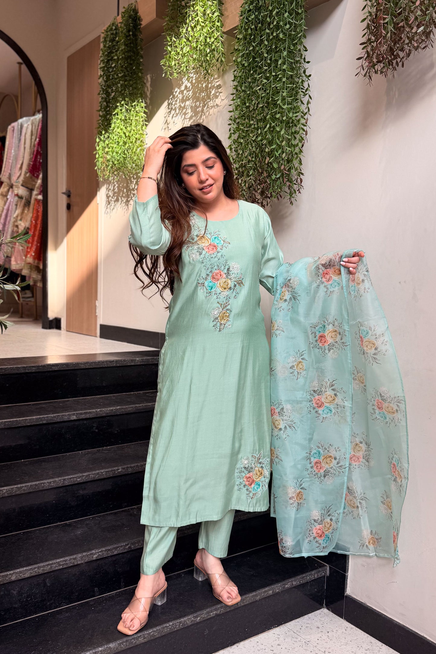 Vafa Floral Embroidered Suit Set