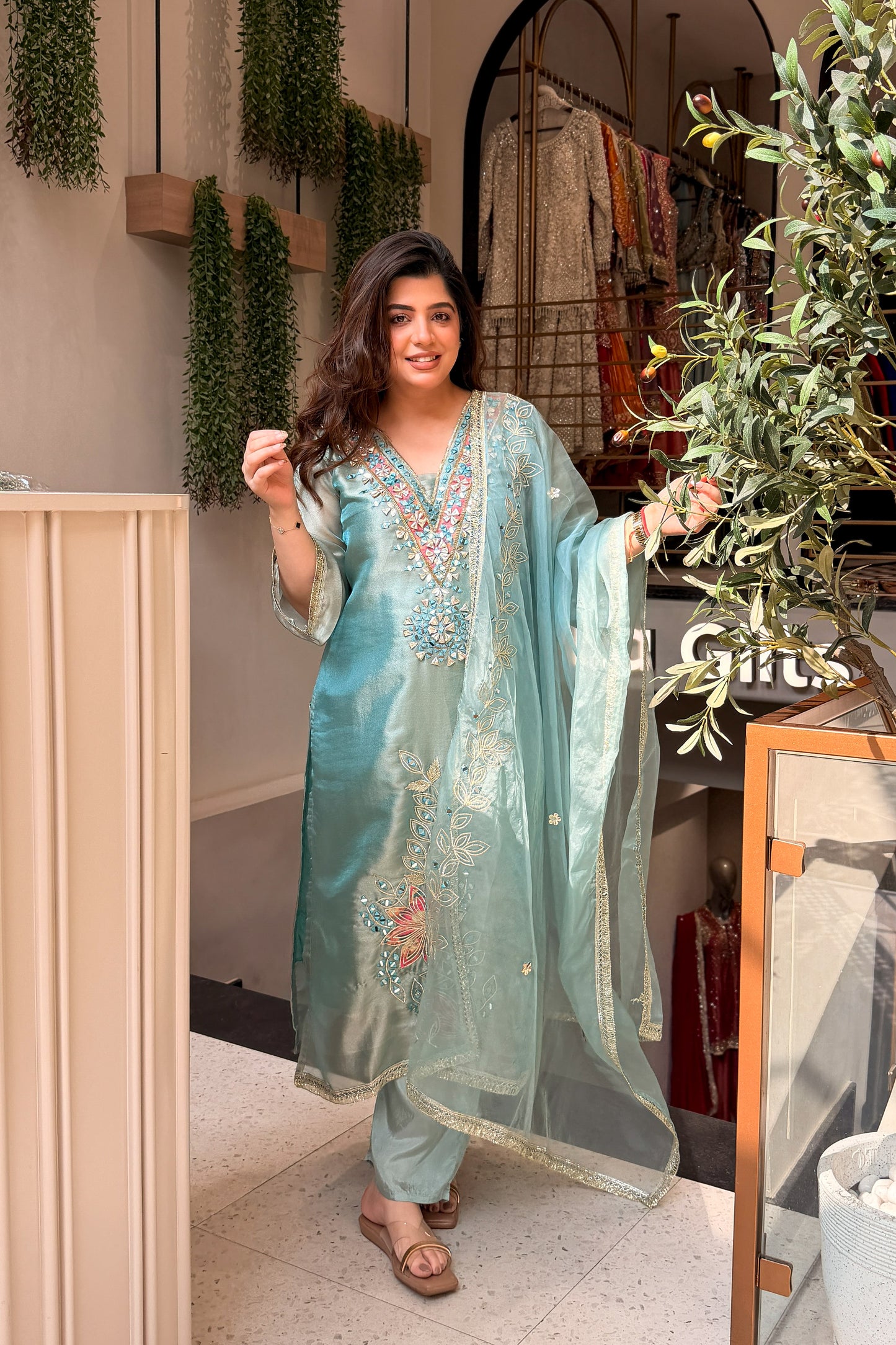 Anika Mirror & Gotta Embroidered Suit Set