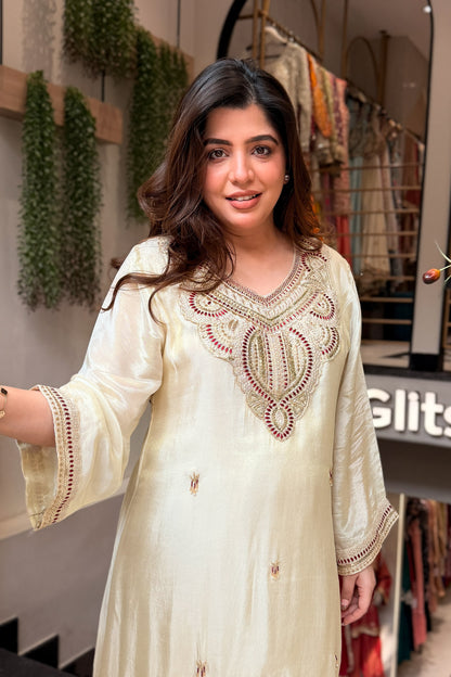 Dharvi Embroidered Co ord Set