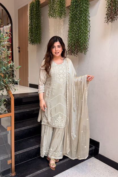 Niharika Embroidered Suit Set