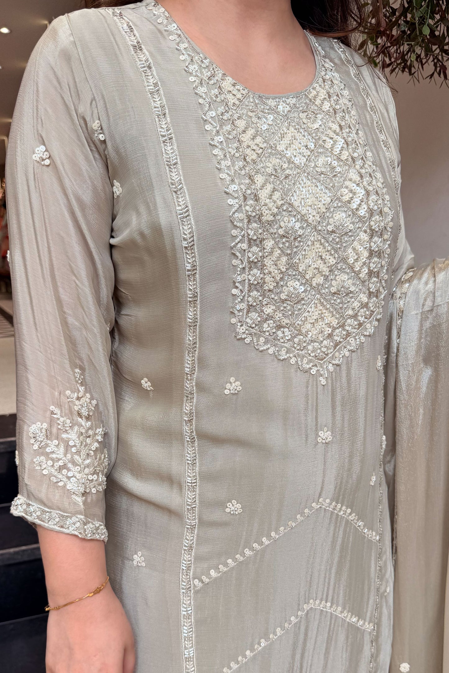 Niharika Embroidered Suit Set
