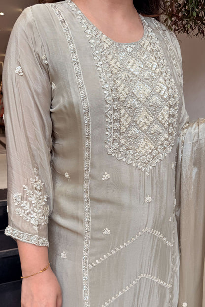 Niharika Embroidered Suit Set