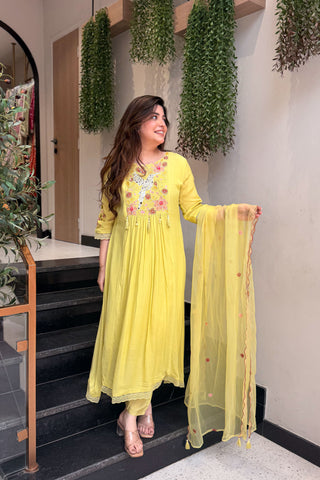 Aarini Floral Embroidered Suit Set