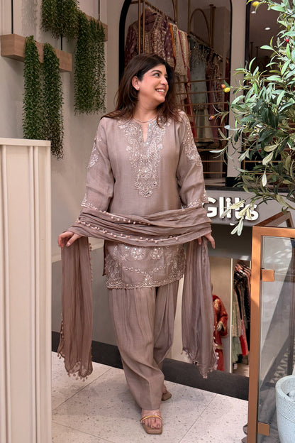 Zarika Thread & Mirror Embroidered Suit Set