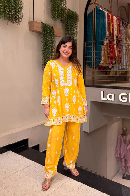 Aarna Thread Embroidered Co ord Set