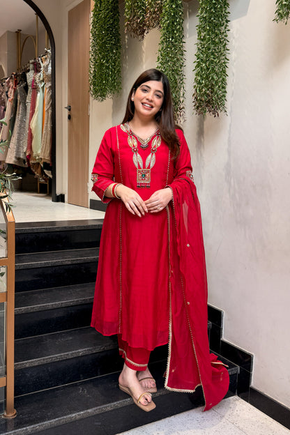 Roshi Hand Embroidered Suit Set