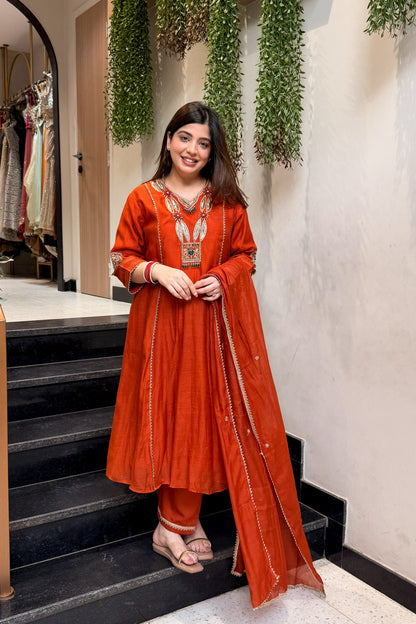 Roshi Hand Embroidered Suit Set