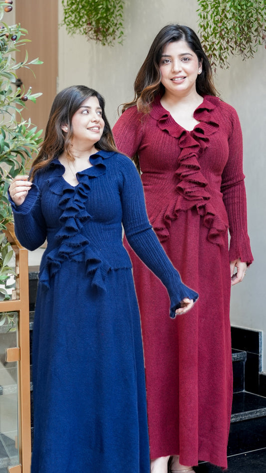 Adorn Woollen Skirt Set