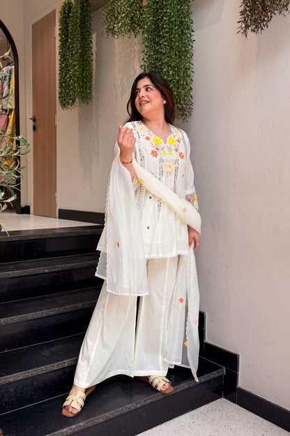 Avyanna Floral Embroidered Suit Set