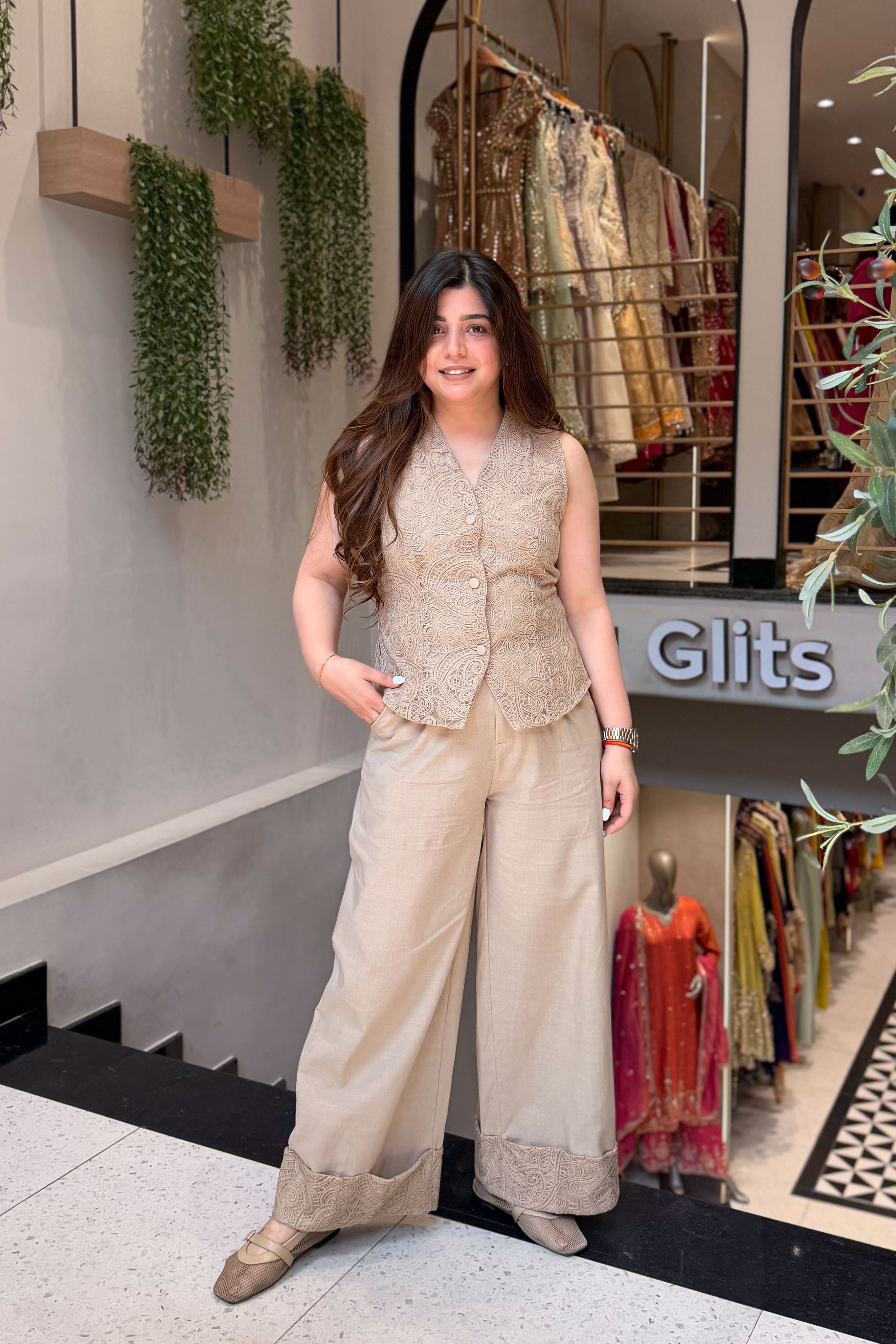 Elsie Thread Embroidered Co ord