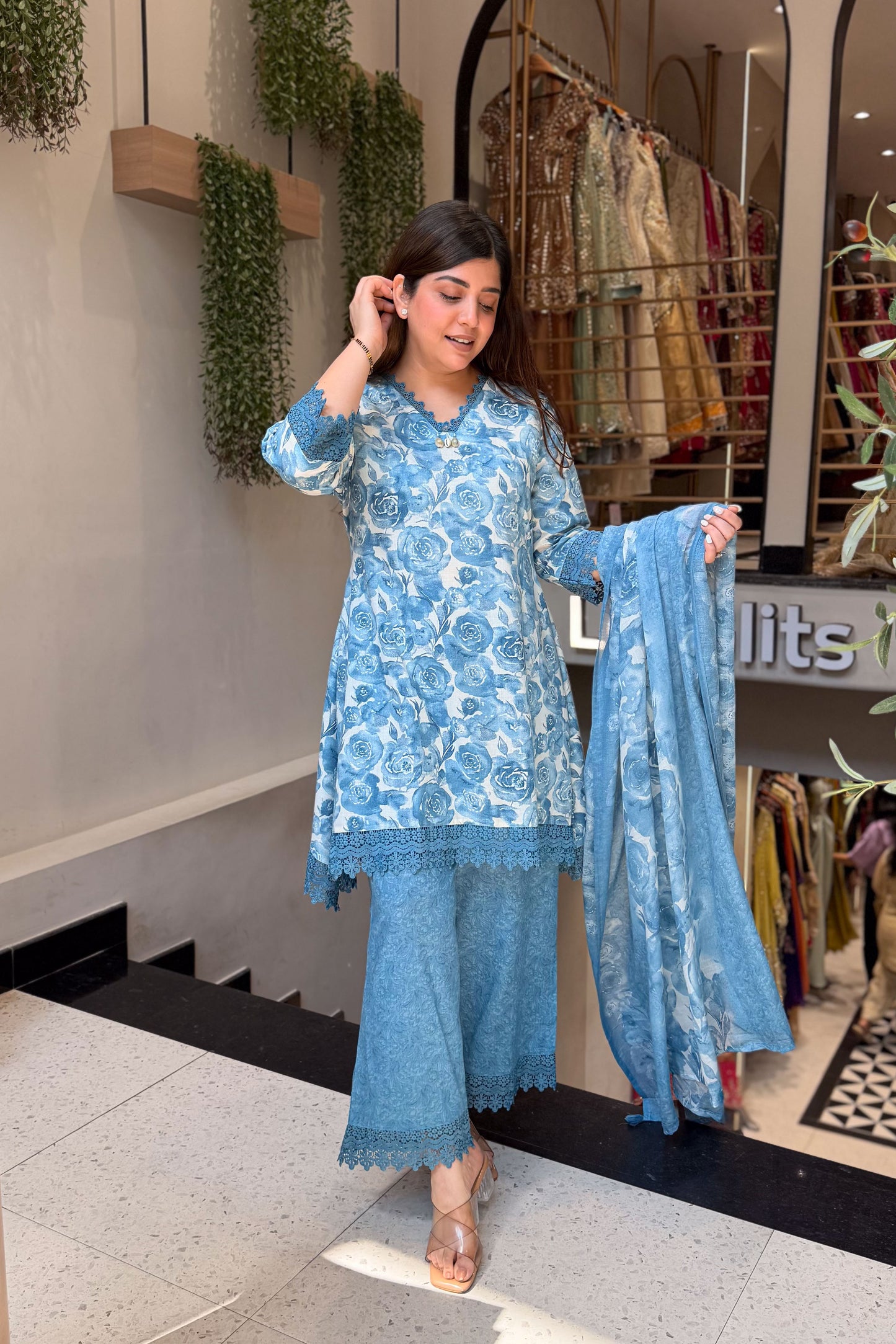 Aniya Floral Printed Suit Set