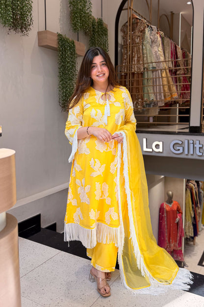 Hiba Floral Tassel Embroidered Suit Set