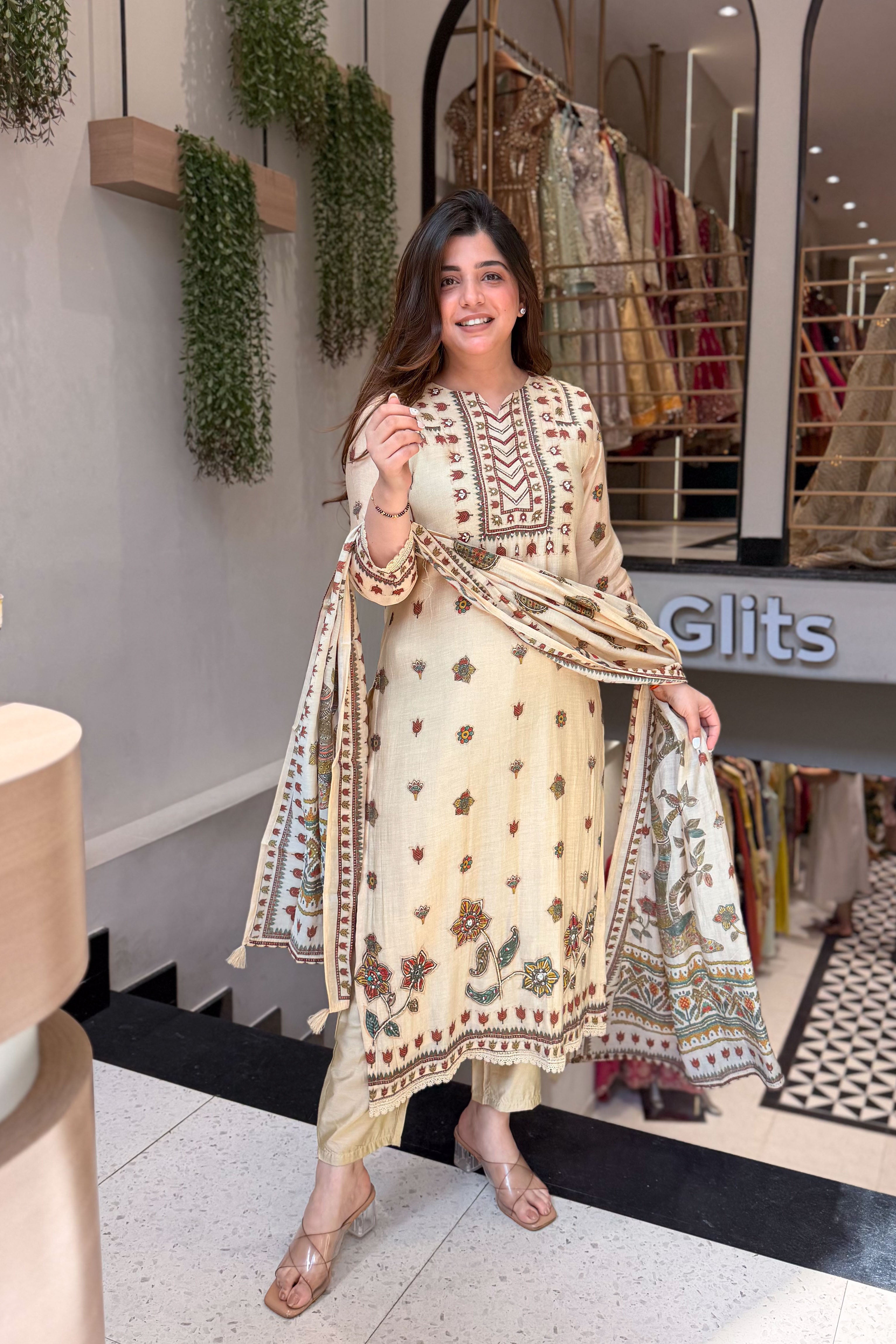 Zariya Printed Embroidered Suit Set
