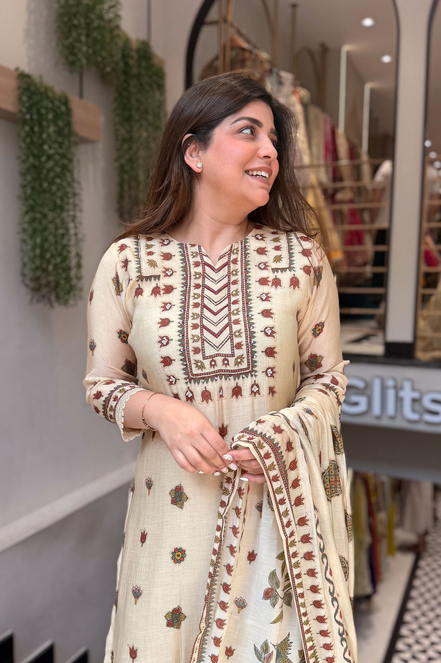 Zariya Printed Embroidered Suit Set