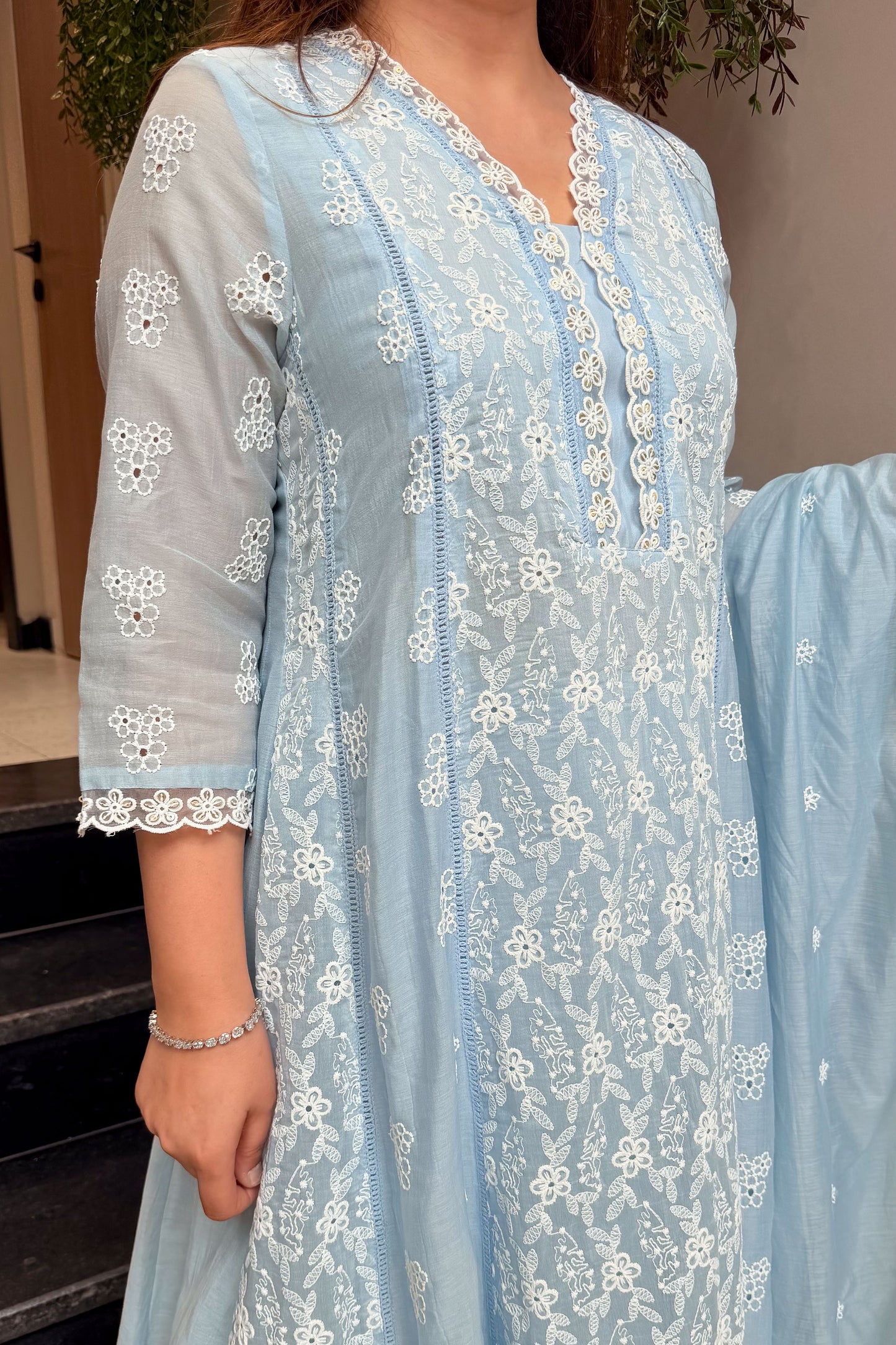 Nivya Floral Thread Work Suit Set