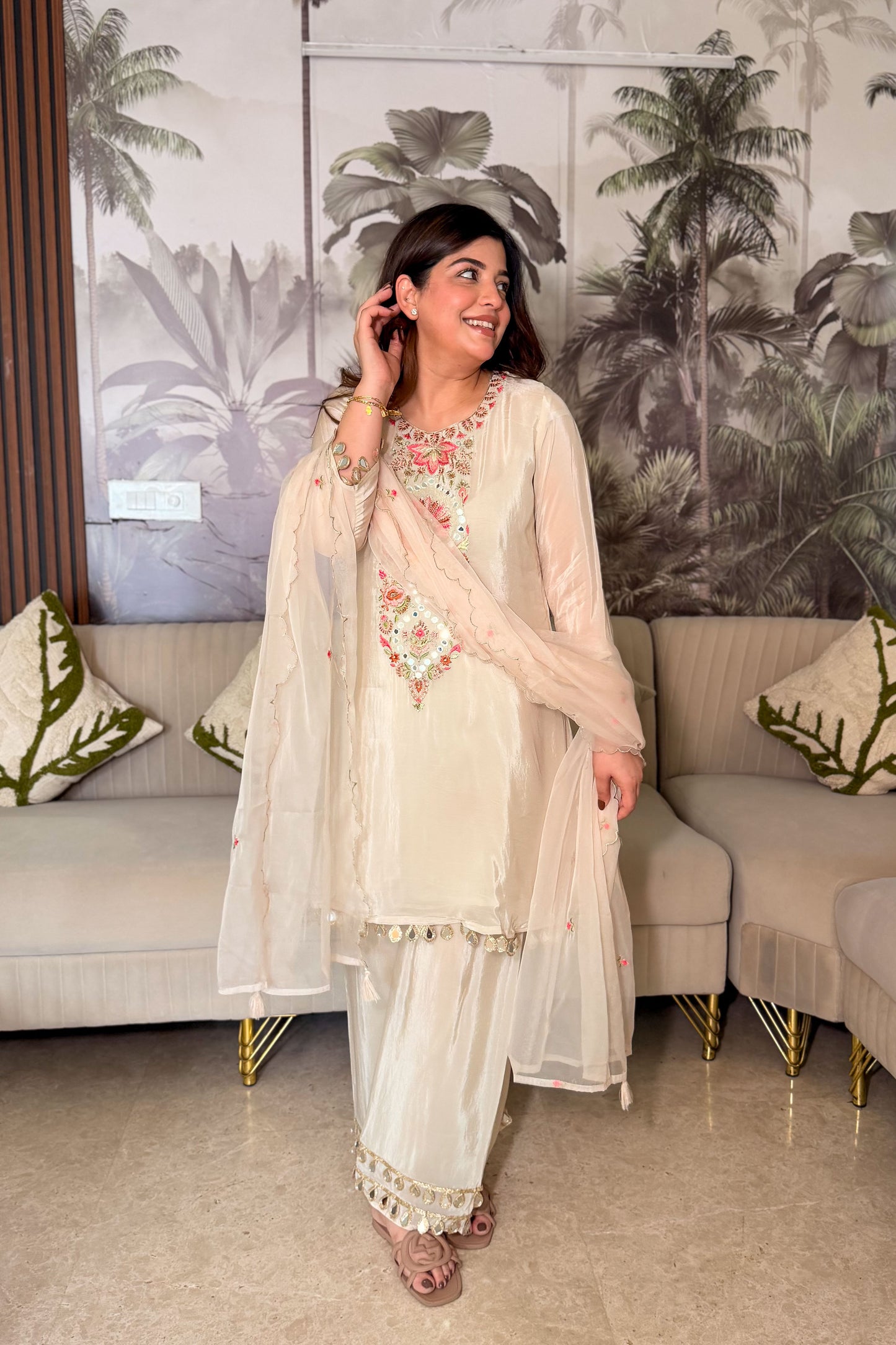 Yamika Embroidered Suit Set