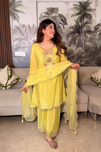 Yamika Embroidered Suit Set