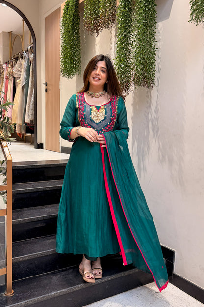 Gulnaz Sequin & Thread Embroidered Suit Set