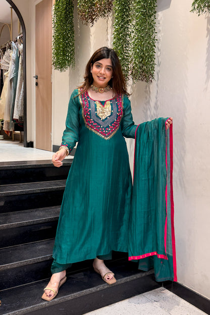 Gulnaz Sequin & Thread Embroidered Suit Set