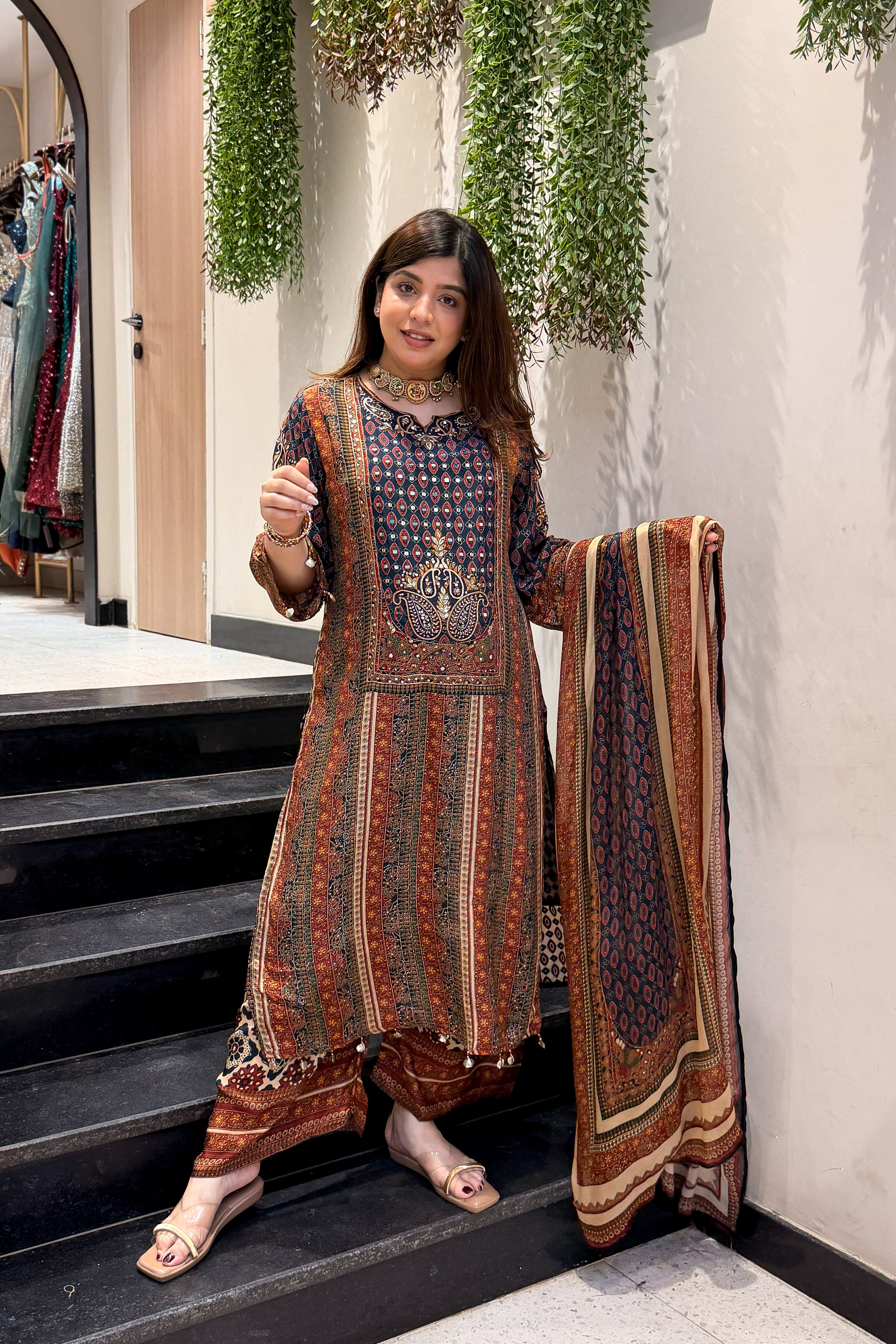 Saanika Printed & Embroidered Suit Set