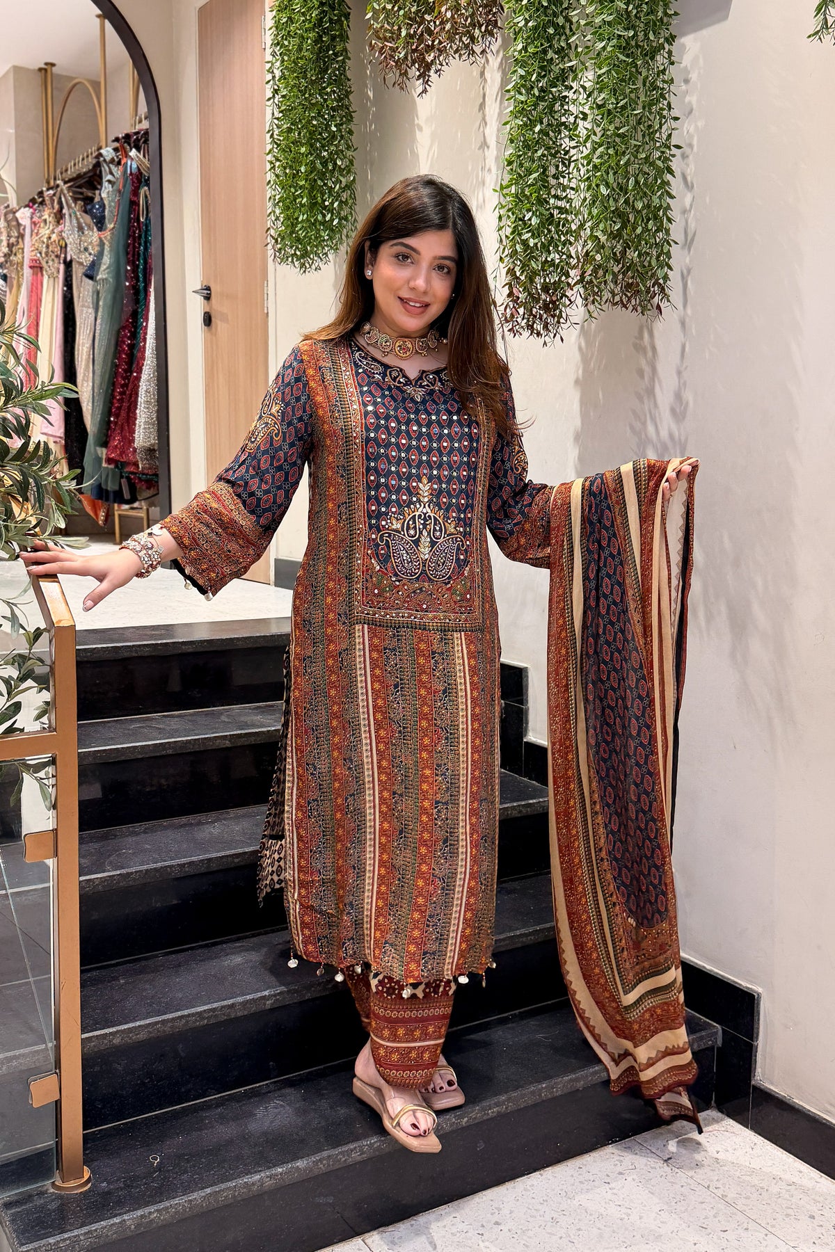 Saanika Printed & Embroidered Suit Set