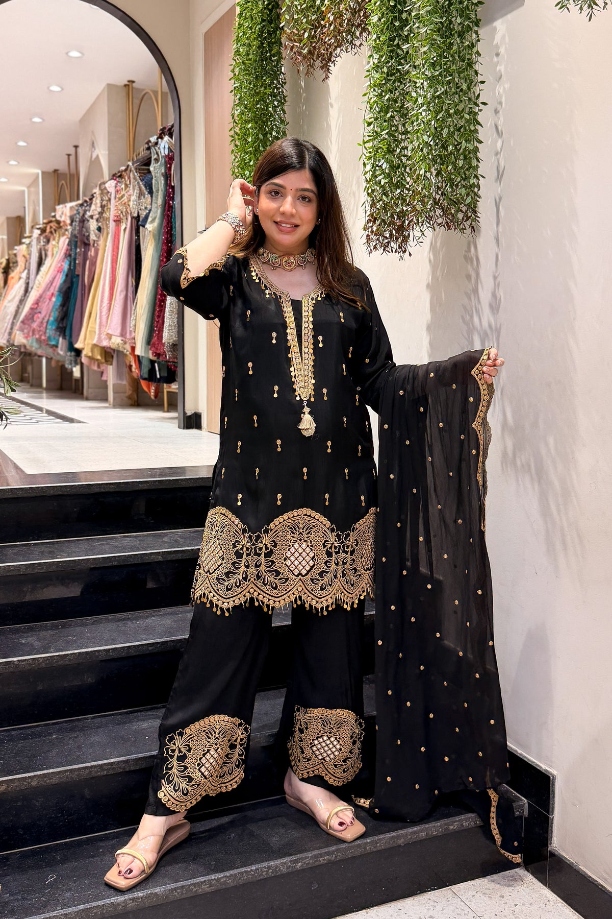 Aarvini Embroidered Suit Set