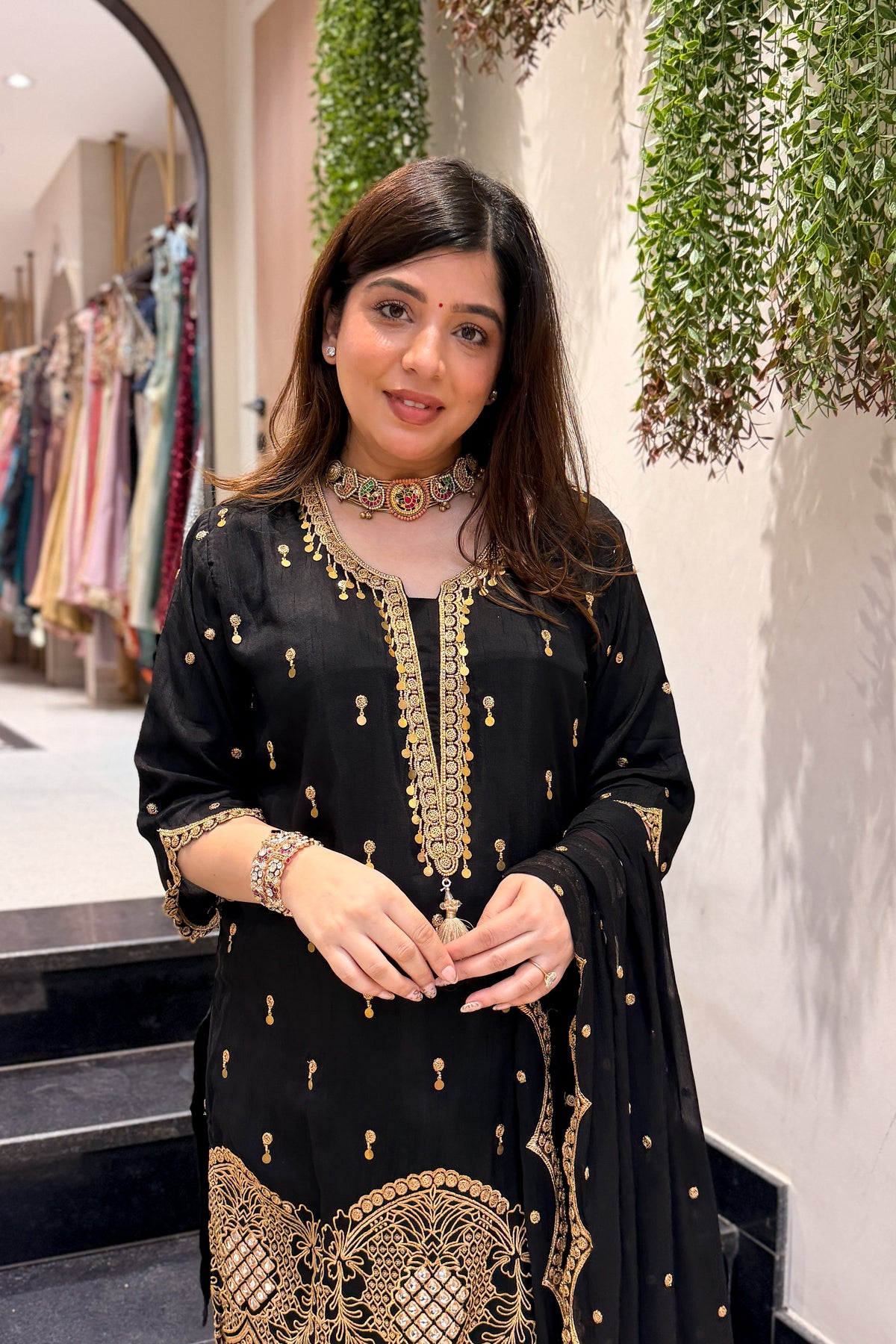 Aarvini Embroidered Suit Set