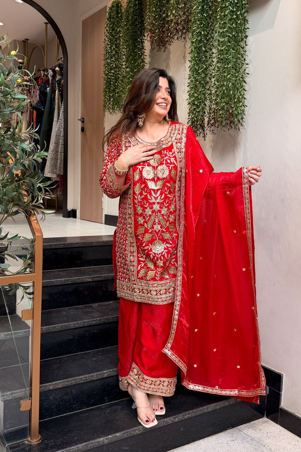 Nirvaya Embroidered Suit Set