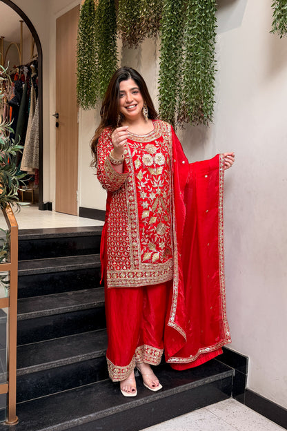 Nirvaya Embroidered Suit Set
