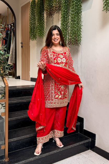 Nirvaya Embroidered Suit Set