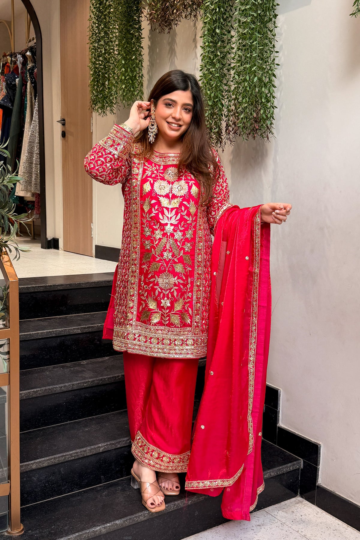 Nirvaya Embroidered Suit Set