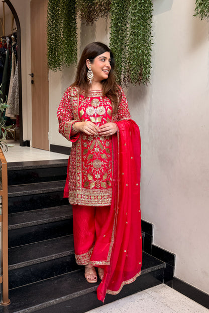Nirvaya Embroidered Suit Set
