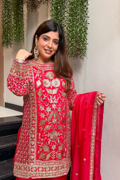 Nirvaya Embroidered Suit Set