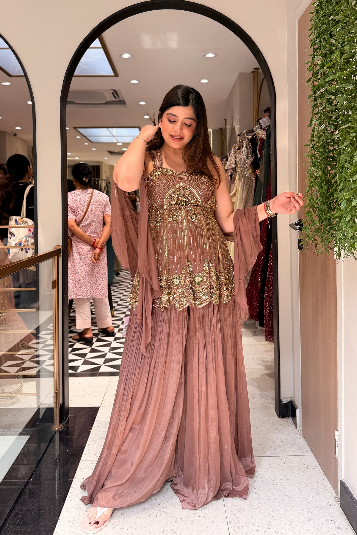 Aamna Hand Embroidered Suit Set