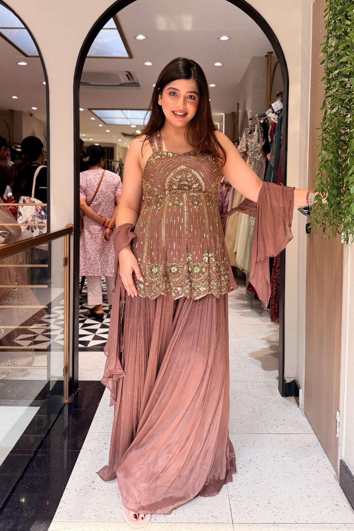 Aamna Hand Embroidered Suit Set