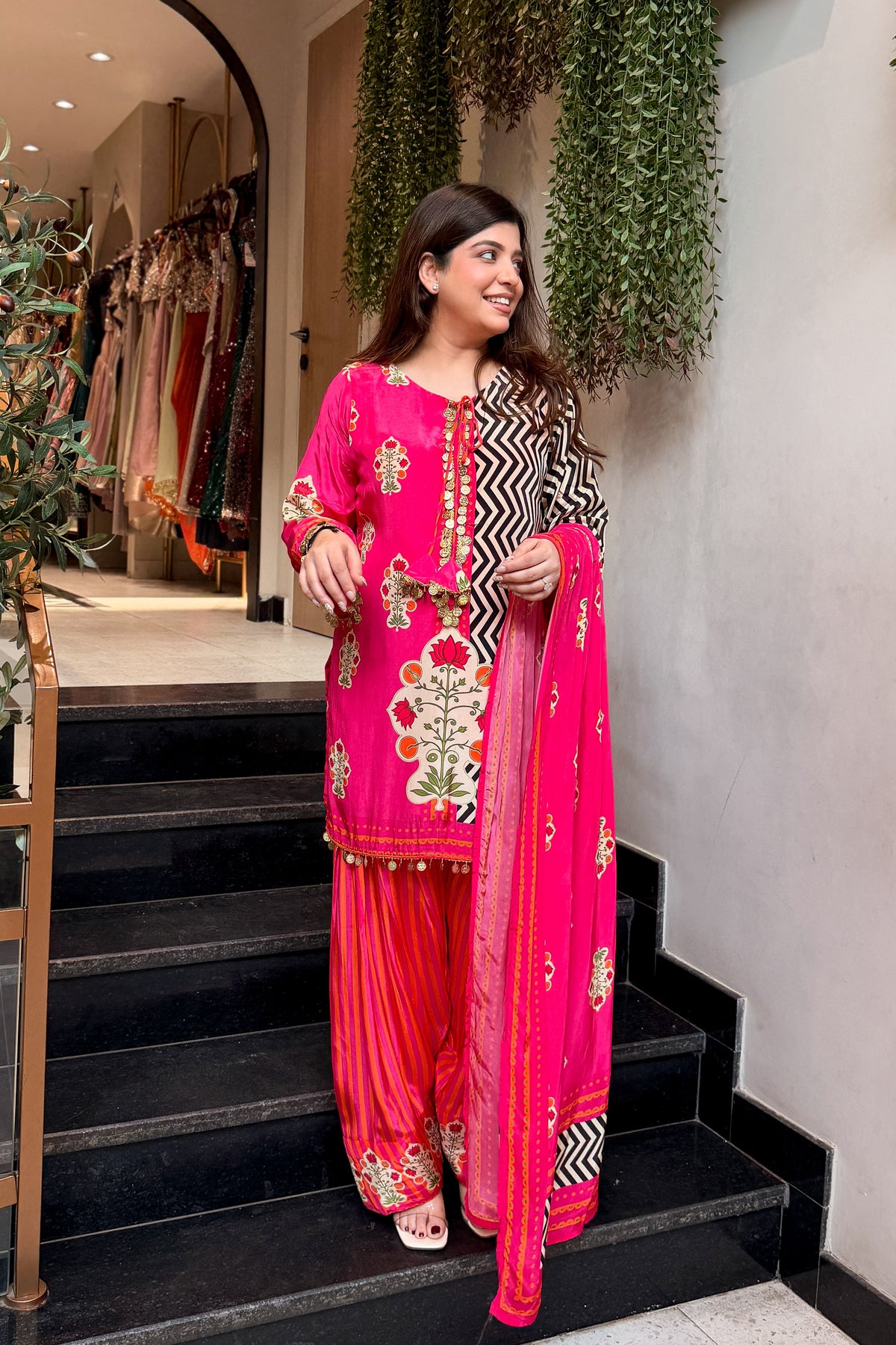 Savarna Embroidered & Printed Suit Set
