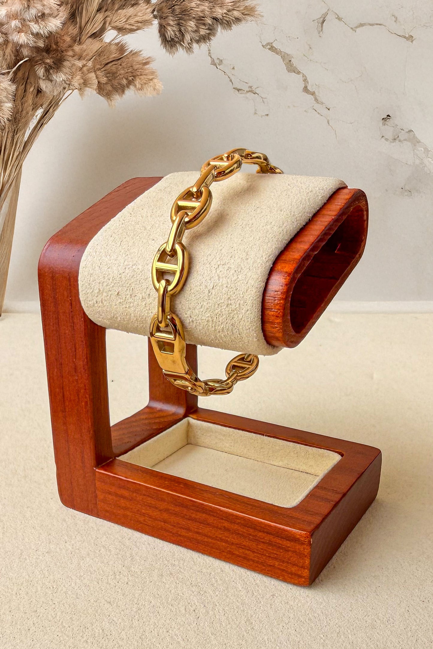 Luxe Gold Chain Bracelet