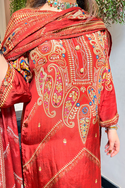 Urmi Printed & Embroidered Suit Set