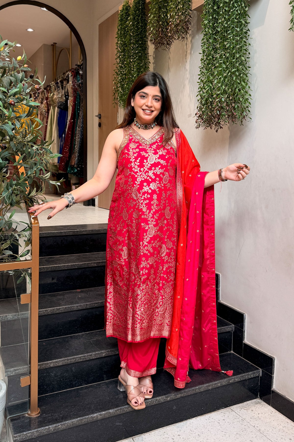 Zaraani Hot Pink Embroidered Suit Set